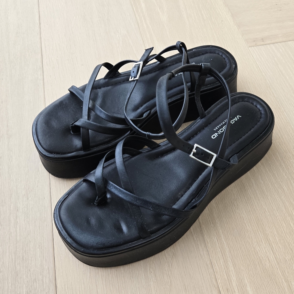 Vagabond Women's Black Sandals
